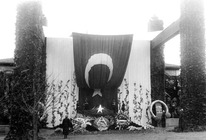 Bu görüntüler Atatürk'ün cenaze merasiminden ilk kez ortaya çıktı 13