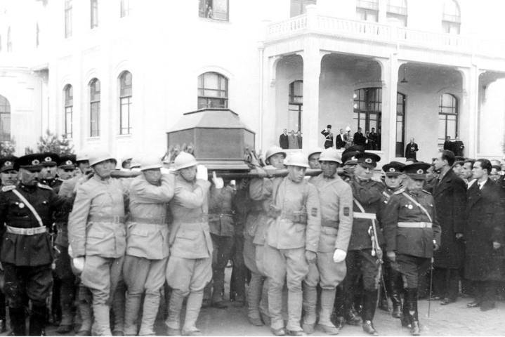 Bu görüntüler Atatürk'ün cenaze merasiminden ilk kez ortaya çıktı 22