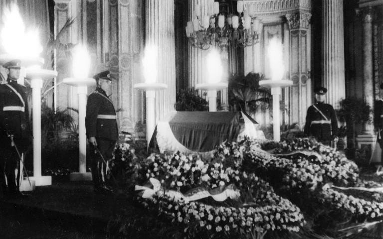 Bu görüntüler Atatürk'ün cenaze merasiminden ilk kez ortaya çıktı 36