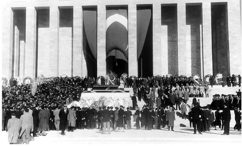 Bu görüntüler Atatürk'ün cenaze merasiminden ilk kez ortaya çıktı 4