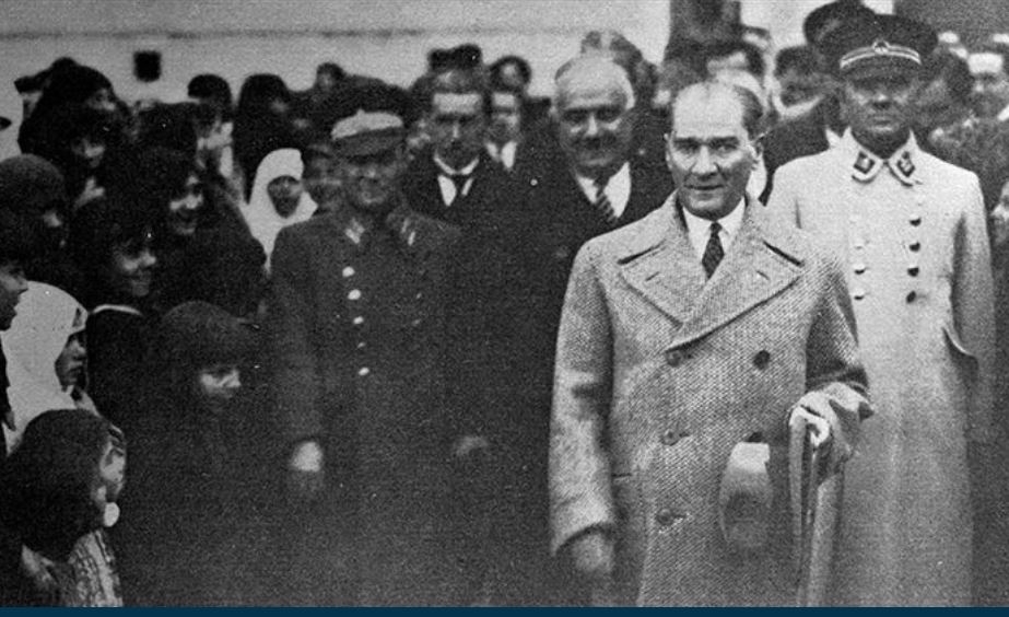 Atatürk resimleri ve tarihi sözleri 4