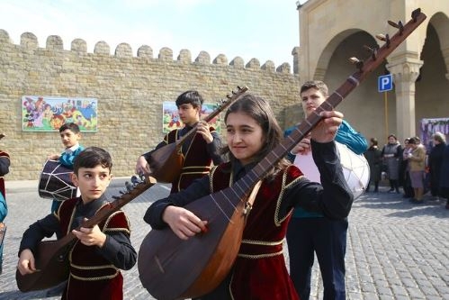 Azerbaycan'da Nevruz kutlamaları başladı 6