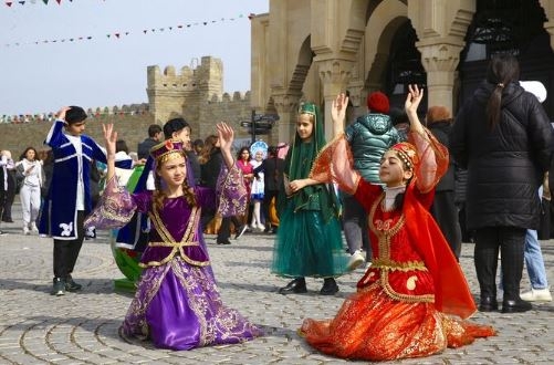 Azerbaycan'da Nevruz kutlamaları başladı 8