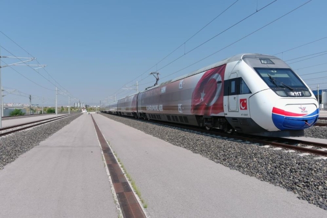 Türkiye Yüzyılı temalı 15 Temmuz treni Ankara'dan yola çıktı 9