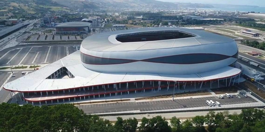 Dünyanın en iyi stadyumu belli oluyor! Türkiye’den 3 aday var 13