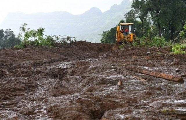 Hindistan'da sel felaketi: 136 kişi öldü 6