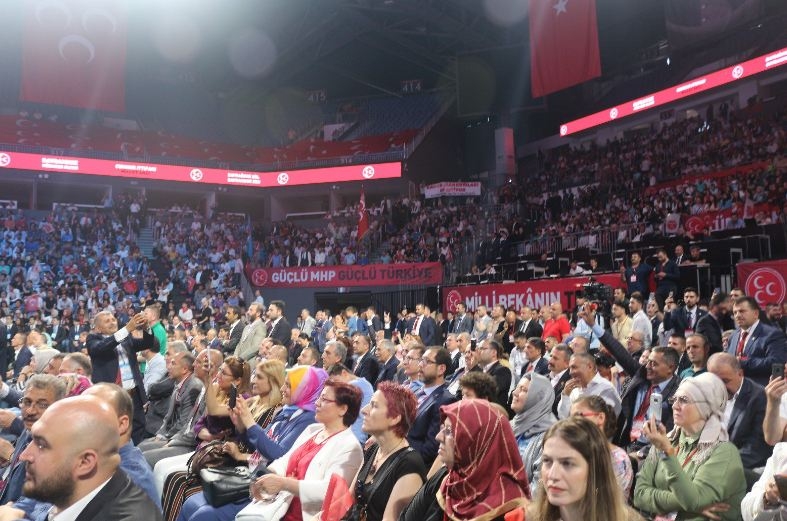 MHP İstanbul’da gövde gösterisi yaptı 33