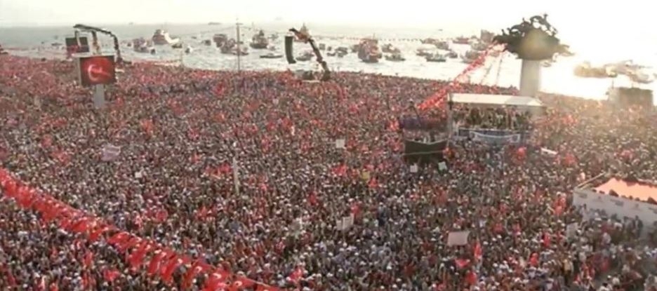 Muharrem İnce’nin İzmir mitingine kaç kişi katıldı? 3