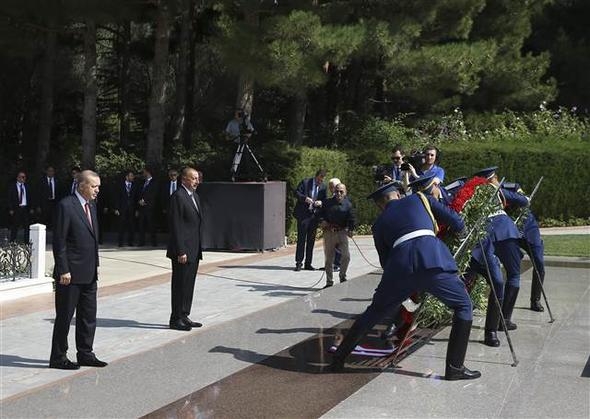 Erdoğan Bakü'nün kurtuluşunun 100. yıl dönümünde Azerbaycan'da 4