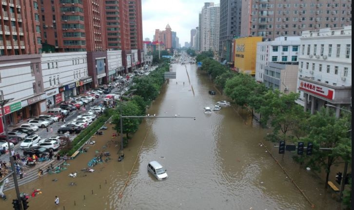 Sel felaketi Çin'i böyle vurdu 6