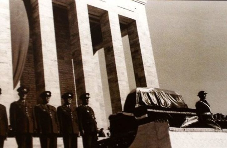 Ölümünün 80. Yıldönümü'nde Az Görülen Atatürk Fotoğrafları 4