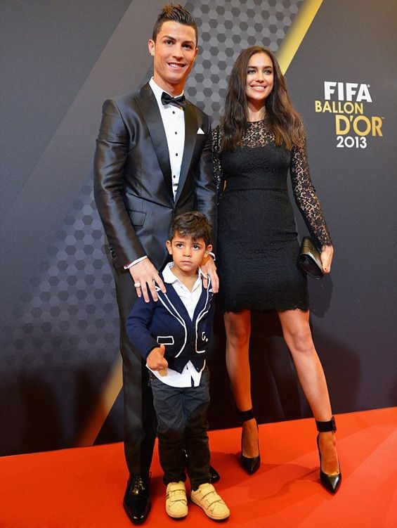 Cristiano Ronaldo - Irina Shayk ilişkisi reklam amaçlı çıktı! 9