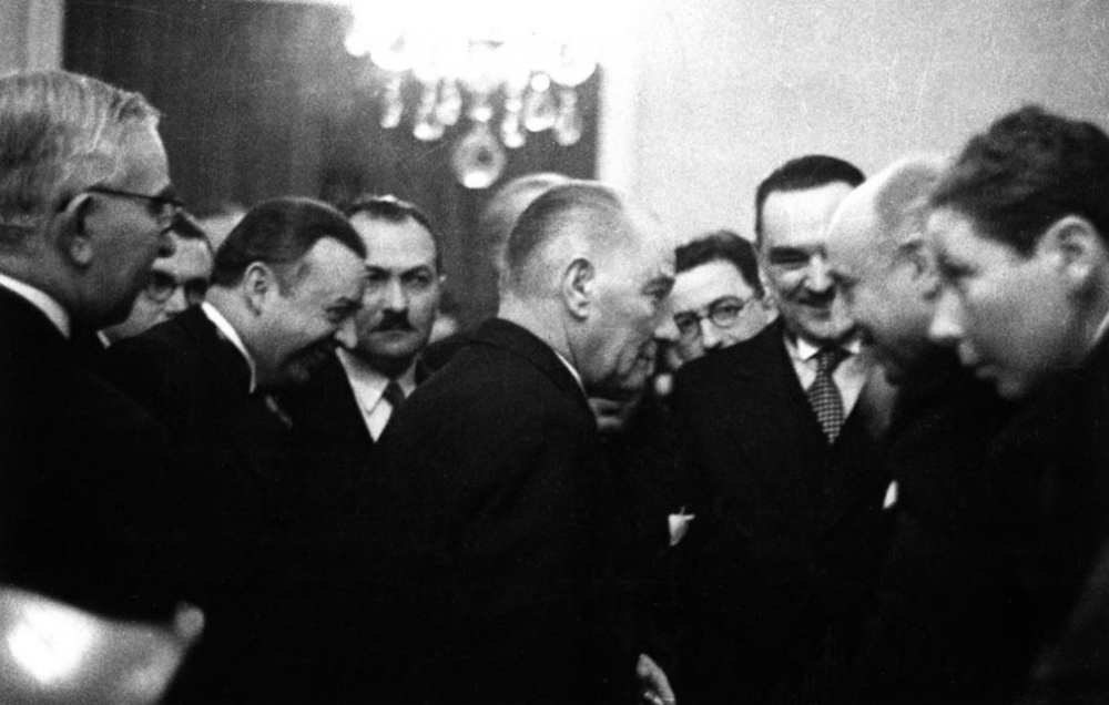İşte Atatürk'ün ilk kez göreceğiniz fotoğrafları 3