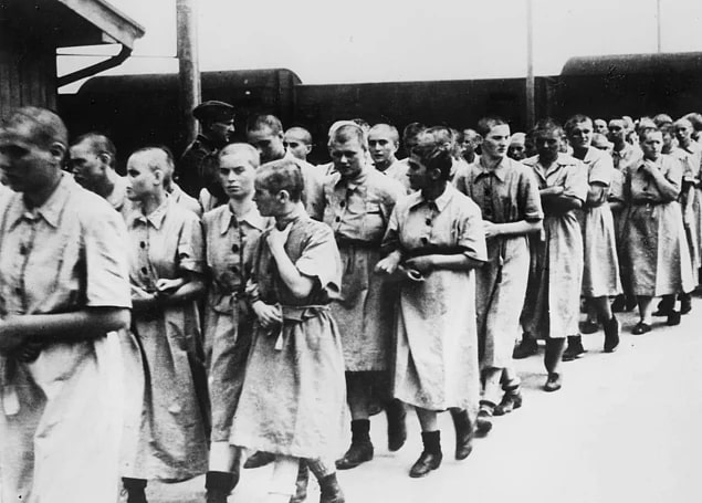 Amazon skandalı ile gündeme gelen Auschwitz kampında neler yaşanmıştı? 3