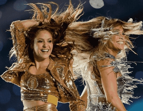 Shakira ve Jennifer Lopez, devre arasına damga vurdu! 4