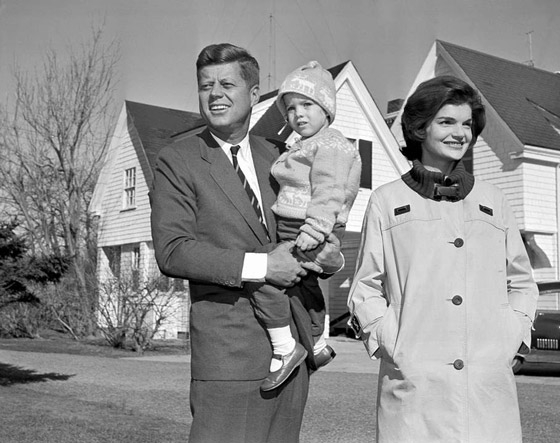 John F. Kennedy suikasti ve Kennedy laneti 6