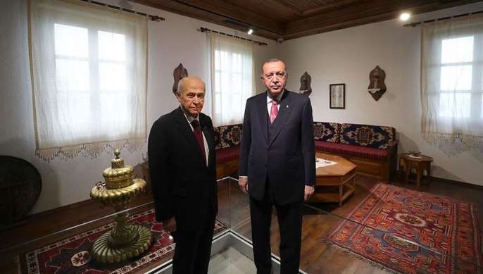 Erdoğan ve Bahçeli, Demokrasi ve Özgürlükler Adası'nı gezdi 4