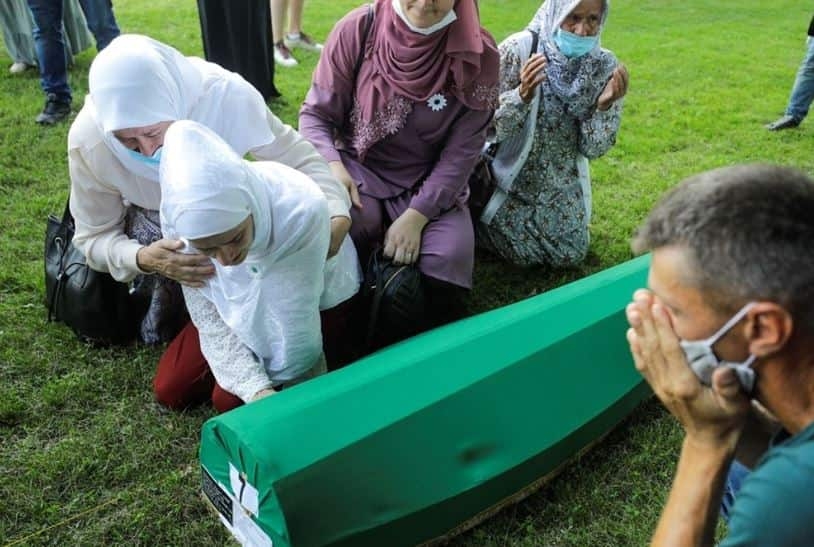 Çeyrek asırdır unutulmayan acı: Srebrenitsa Soykırımı 24