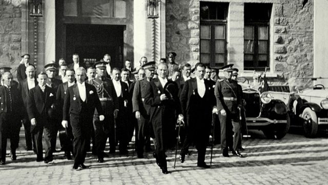 Genelkurmay arşivinden renklendirilmiş Atatürk fotoğrafları 11