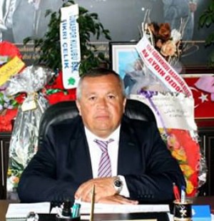 MHP'li Belediye Başkanı istifa etti AKP'ye geçiyor