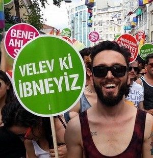 'BİR SÜRÜ AKP VE MHP'Lİ LGBT VAR'
