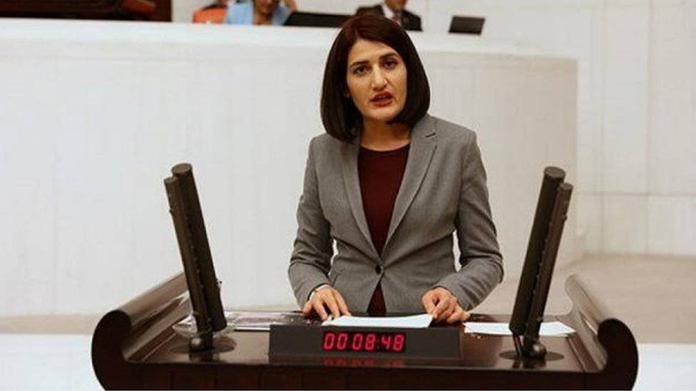 HDP Milletvekili Semra Güzel gözaltına alındı