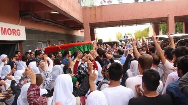 HDP'li vekilin akrabası çatışmada öldü