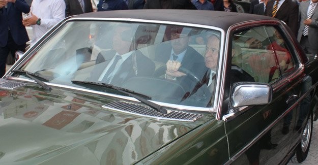 Bahçeli'den sürpriz ziyaret