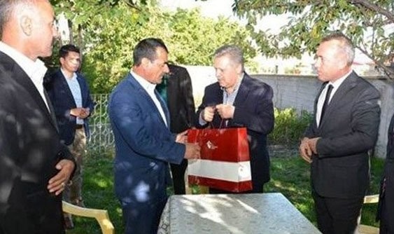 Şehit kızından Valiye tokat gibi cevap