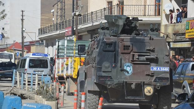 Yüksekova'da çatışma çıktı: 2 ölü