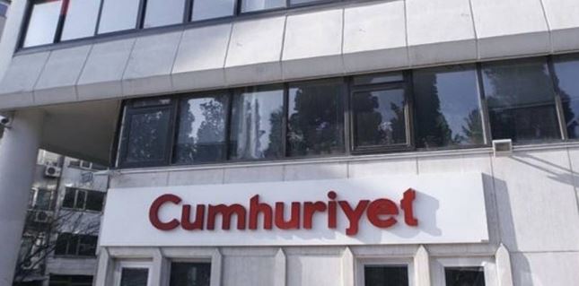 Cumhuriyet Gazetesi'ndeki rüşvet skandalında yeni perde! Mustafa Büyüksipahi istifa etti