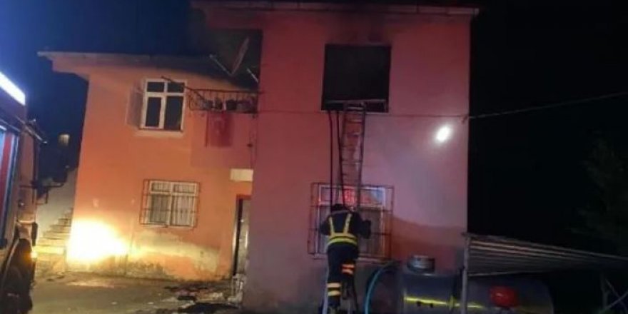 Samsun'da bir kişi eşini taciz eden babasını öldürdü, evi de ateşe verdi!