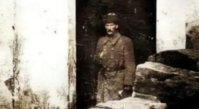 Atatürk’ün Diyarbakır fotoğrafı gündeme damga vurdu