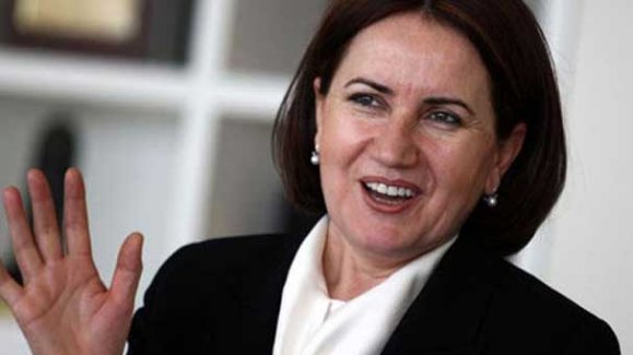 Akşener adaylığını  25 Kasım'da açıklayacak