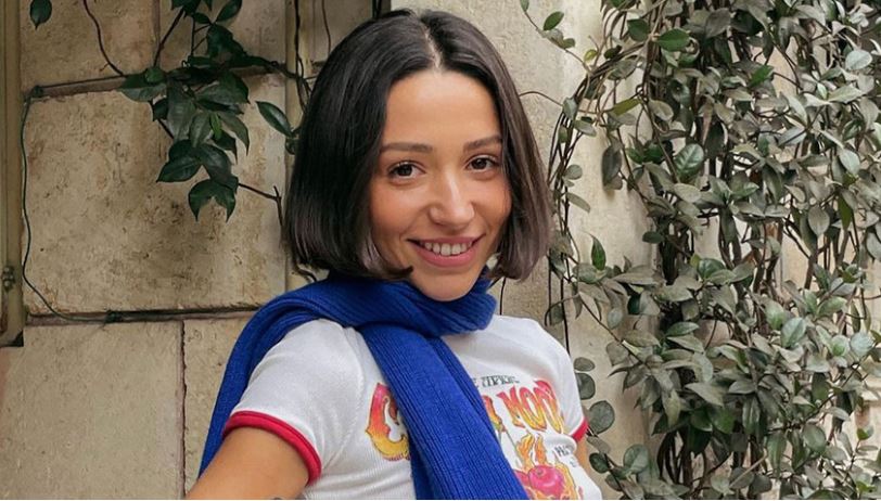 3 günlük milli yas şarkıcı Zeynep Bastık'ı rahatsız etti