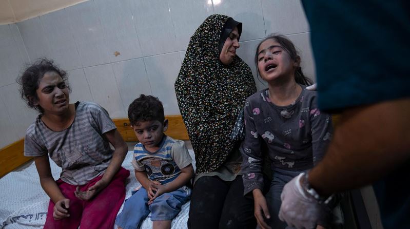 Gazze'deki hastanelerde sağlık sistemi çöktü