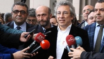 Can Dündar ve Erdem Gül tutuklandı