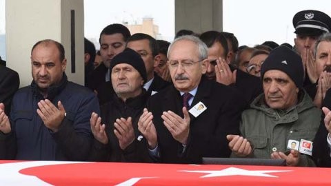 Kılıçdaroğlu şehit polisin cenazesinde
