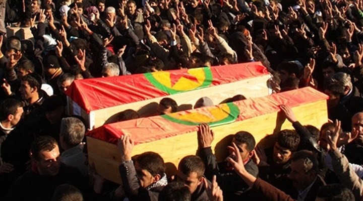 PKK'lı teröristi tabuta koyup kaçırmak istediler