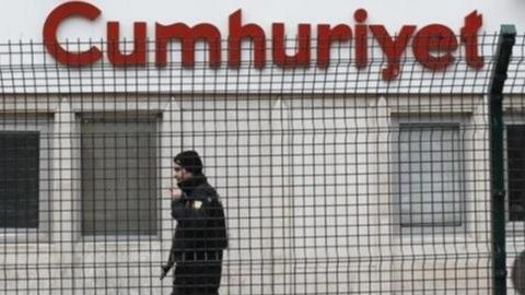 Ersoy Dede: Sırada Cumhuriyet var!