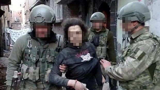 DBP Eş Başkanı  Özbek tutuklandı