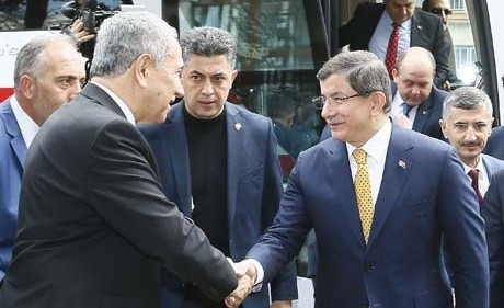 Başbakan'dan Arınç'a Sürpriz davet