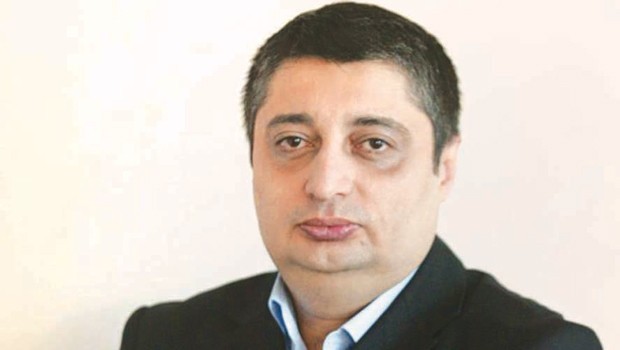 Nasuhi Güngör Star'dan kovuldu