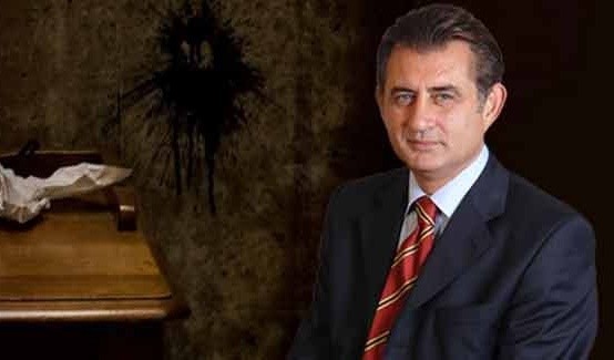 Gazeteci Ümit Zileli, İzmir'de gözaltına alındı
