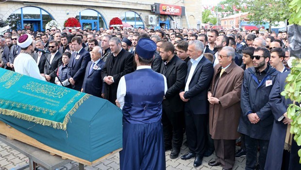 Ünlü Mafya Babasının Oğlu toprağa verildi