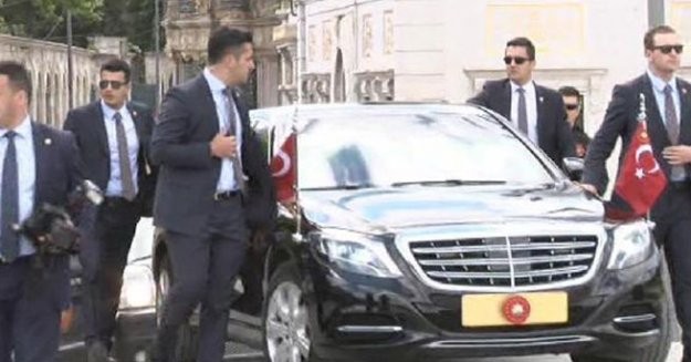 Erdoğan'a Numan Kurtulmuş eşlik etti