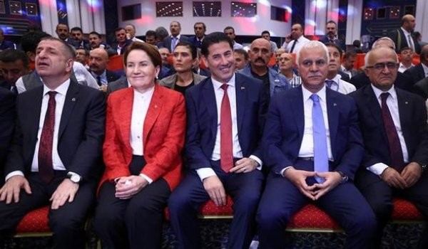 Muhaliflerden beklenen açıklama geldi