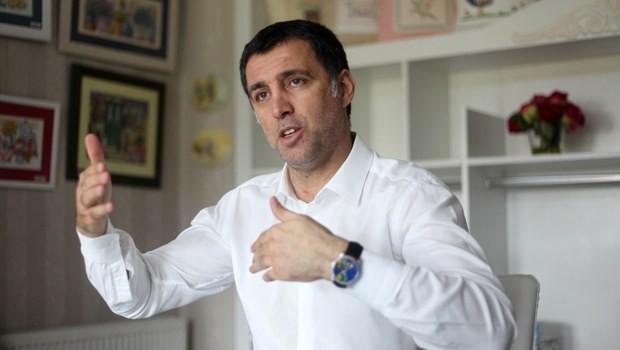 Hakan Şükür ve babasının mal varlığına el konuldu