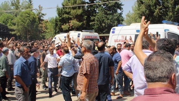 Gaziantep'teki cenaze namazında PKK sloganları