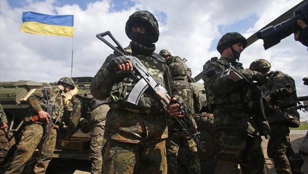 Ukrayna'da çatışma başladı : 11 ölü
